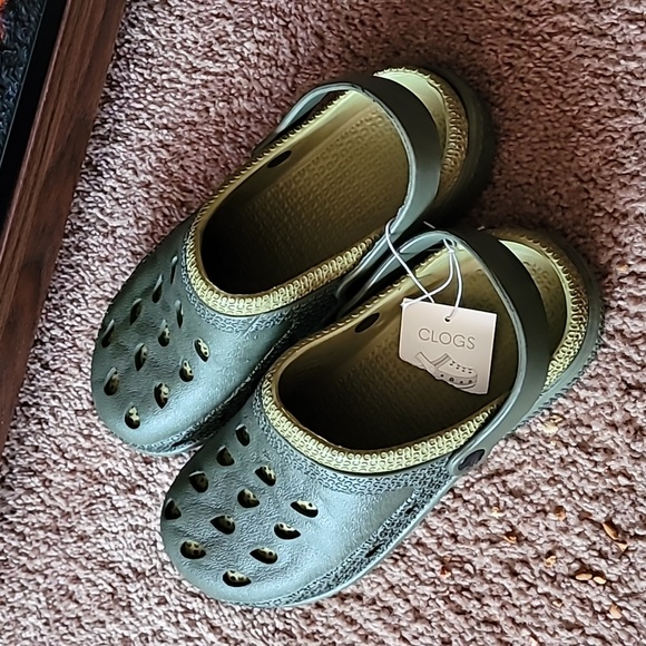 Green clogs men's olive clogs green men's clogs green clogs green men's clogs 10 - Picture 5 of 12